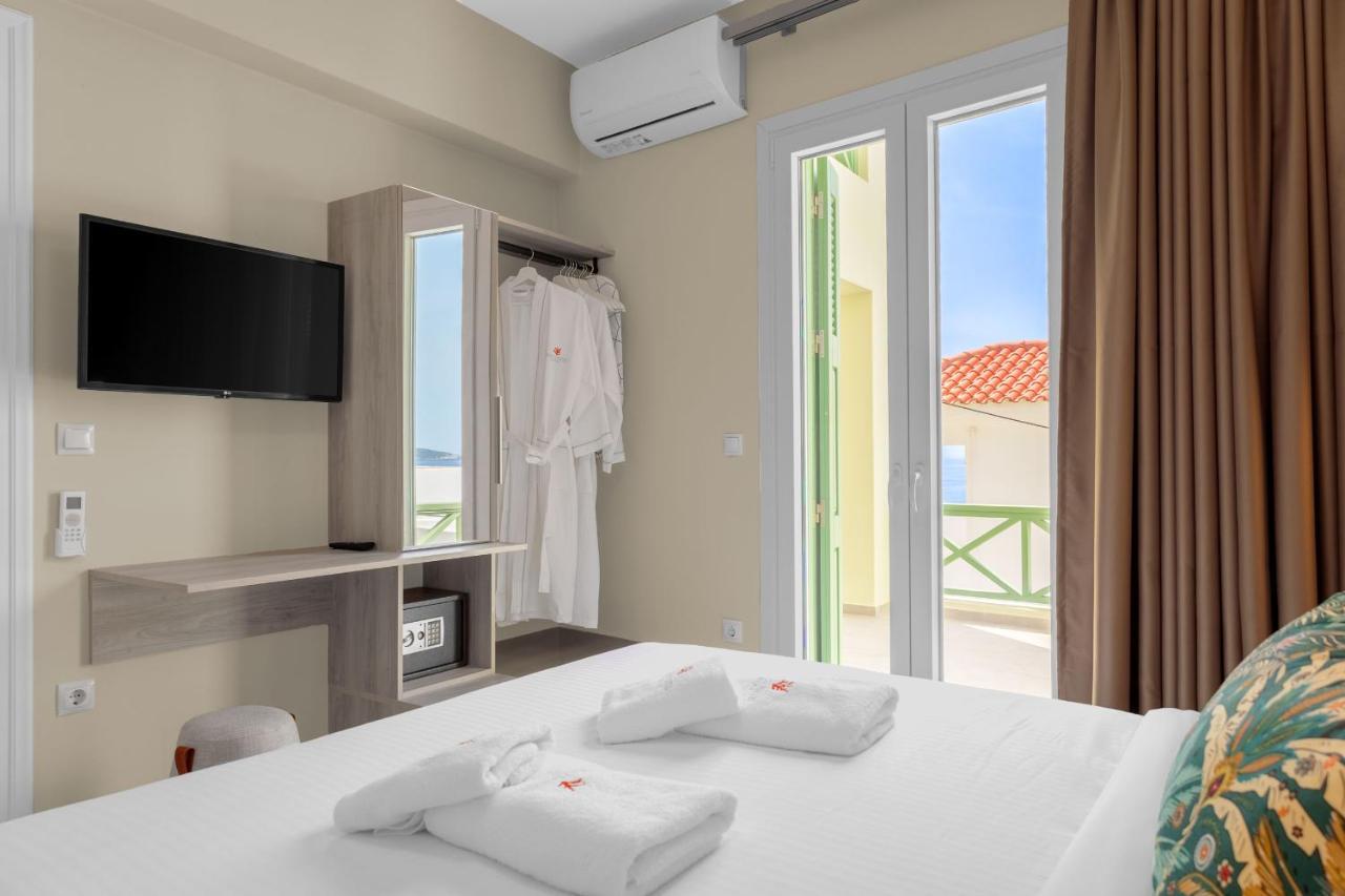Corali Suites Andros Баці Екстер'єр фото