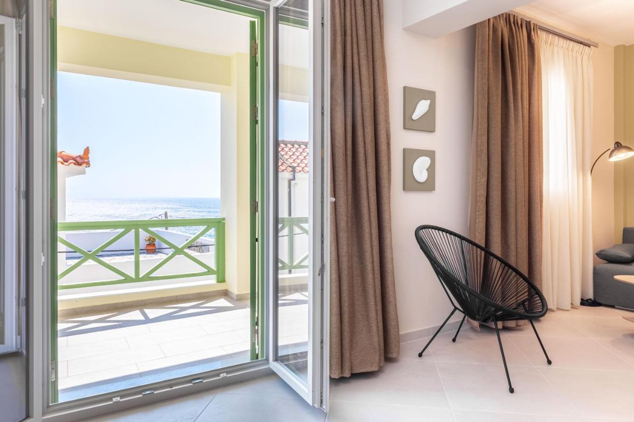 Corali Suites Andros Баці Екстер'єр фото